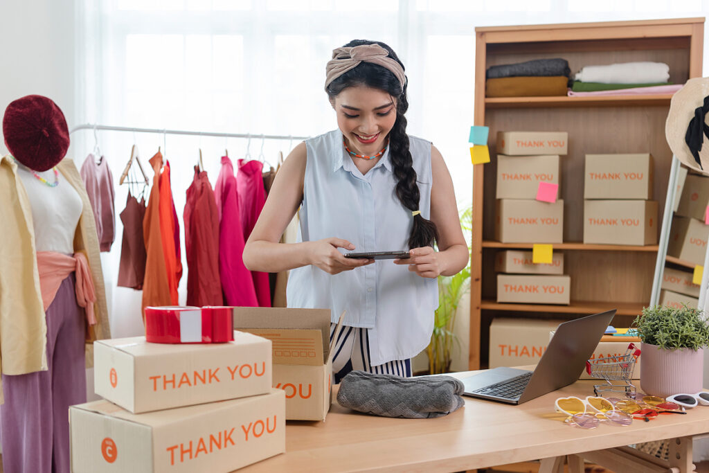 Why e-commerce SaaS Works for digital product stores